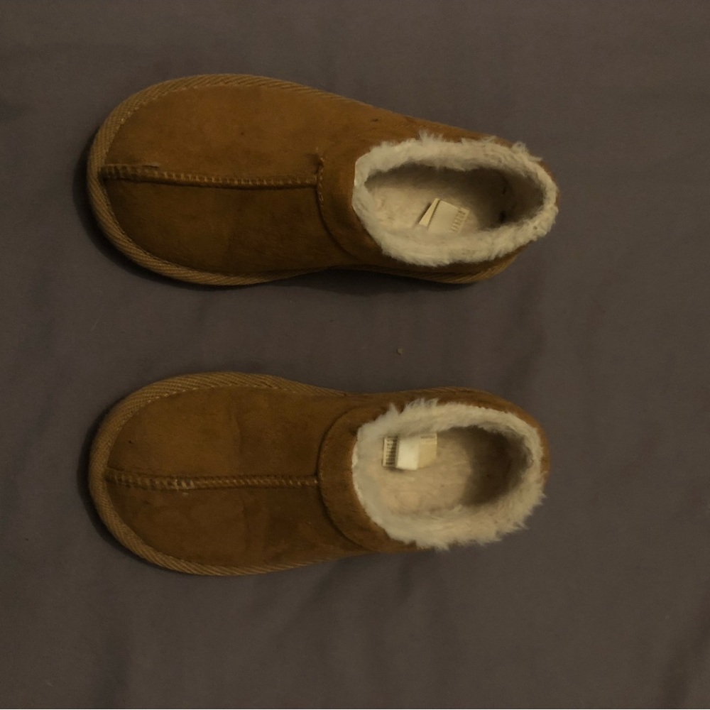 Cozy Brown Shearling Slippers